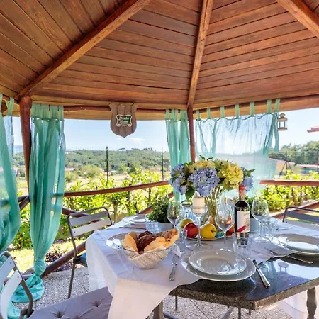 Catia Farmhouse, Three Luxury Bedrooms, A Jacuzzi Pool And A Dream-like Getaway Experience Villa